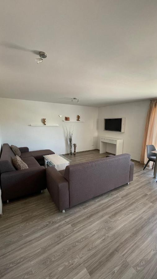 Seebrise Mit Musik Und Wein Apartment Meersburg