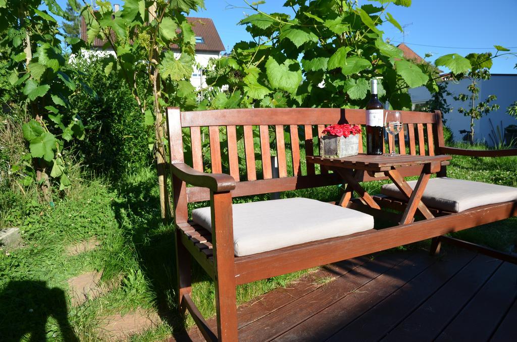 Seebrise Mit Musik Und Wein Меерсбург
